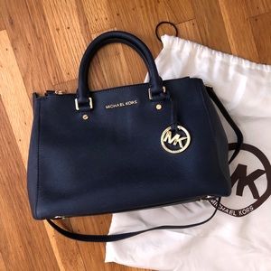 Michael Korda Medium Sutton Bag